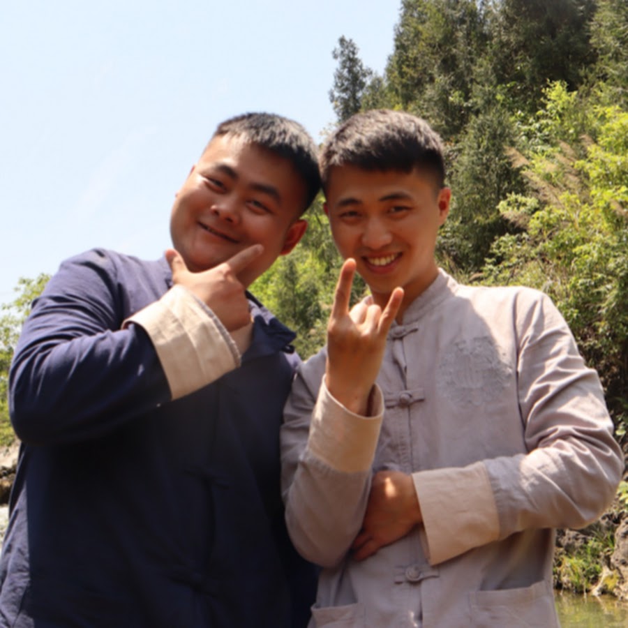 Songsong and Ermao